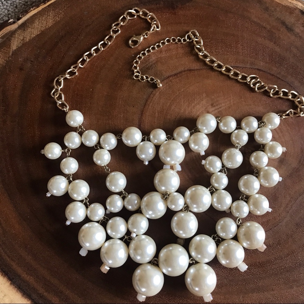 Faux pearl cluster necklace